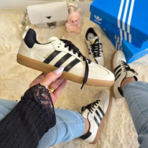 AD samba off white e preto