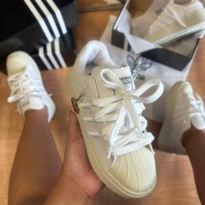 SuperStar White